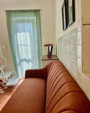 アパート Garden House - Inborgo